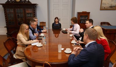 Üks sillaplaani initsiaatoritest Raivo Hein peaminister Jüri Ratasega kohtumas