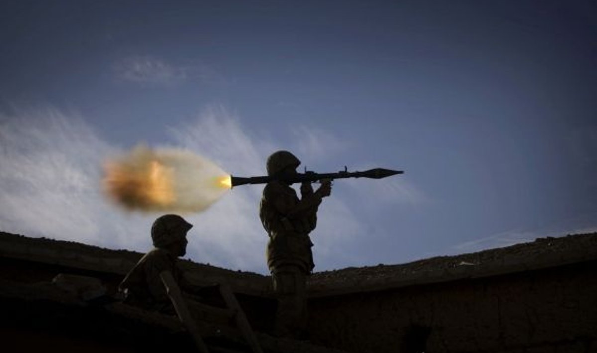 Väekontingendi suurendamine Afganistanis osutub efektiivseks, usuvad Newsweeki analüütikud.