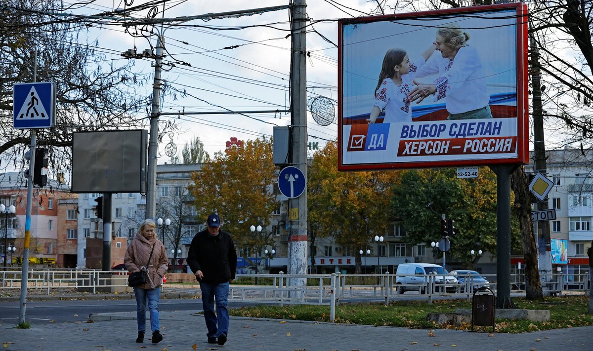 31. oktoober 2022. „Valik on tehtud, Herson on Venemaa,“ ütleb plakat Hersonis. Linn vabastati poolteist nädalat hiljem.