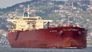 USA sanktsioonid jätsid Venemaa naftatankeri mitmeks kuuks Eesti ranniku lähedale ankrusse