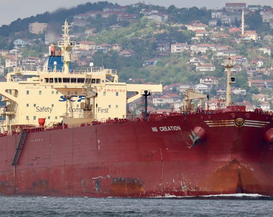 USA sanktsioonid jätsid Vene naftatankeri kuudeks Eesti ranniku lähedale ankrusse