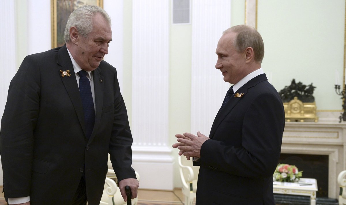 Möödunud aastal, kui suurem osa Euroopa riike otsustas Ukraina sündmuste tõttu Venemaa võiduparaadi ignoreerida, oli Tšehhi president Miloš Zeman ikka Moskvas kohal.