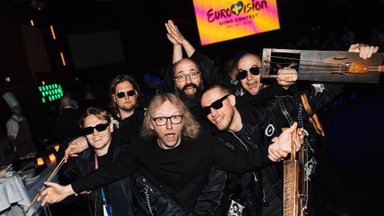 KROONIKA MALMÖS | Mis juhtus? 5Miinuse liikmete sõnul kukuti Eurovisioni lavaproovis läbi. Kohver: me panime ikka täiega võsa seal!