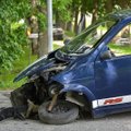 ФОТО | Предположительно нетрезвый водитель очень неудачно выехал на главную дорогу