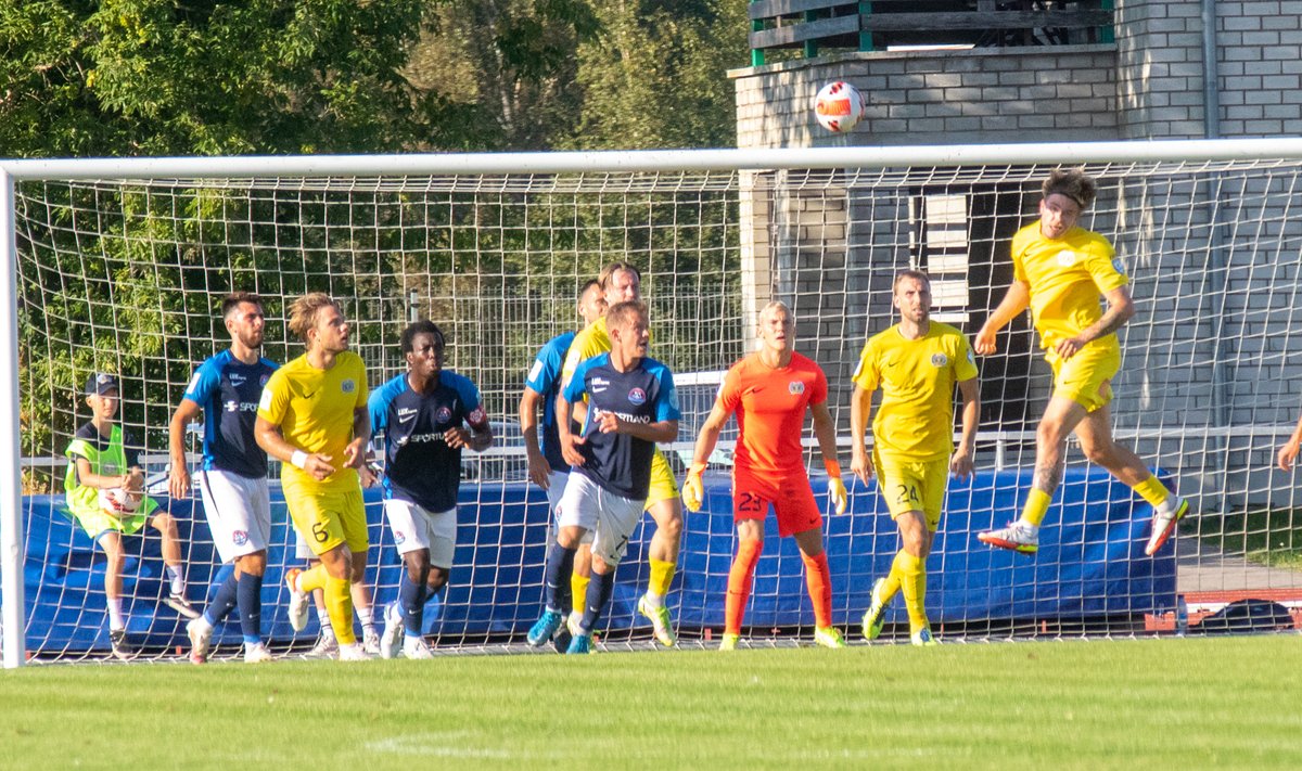 Narva Trans mängus Kuressaarega