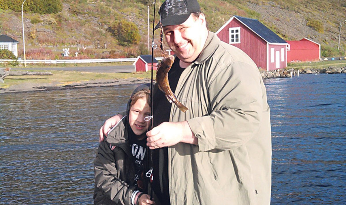 Risto Laur on Islandil kalameheks hakanud − seal pole selleks luba vaja, püüa palju tahad, kas või sajakilost turska, kas või koos pojaga.