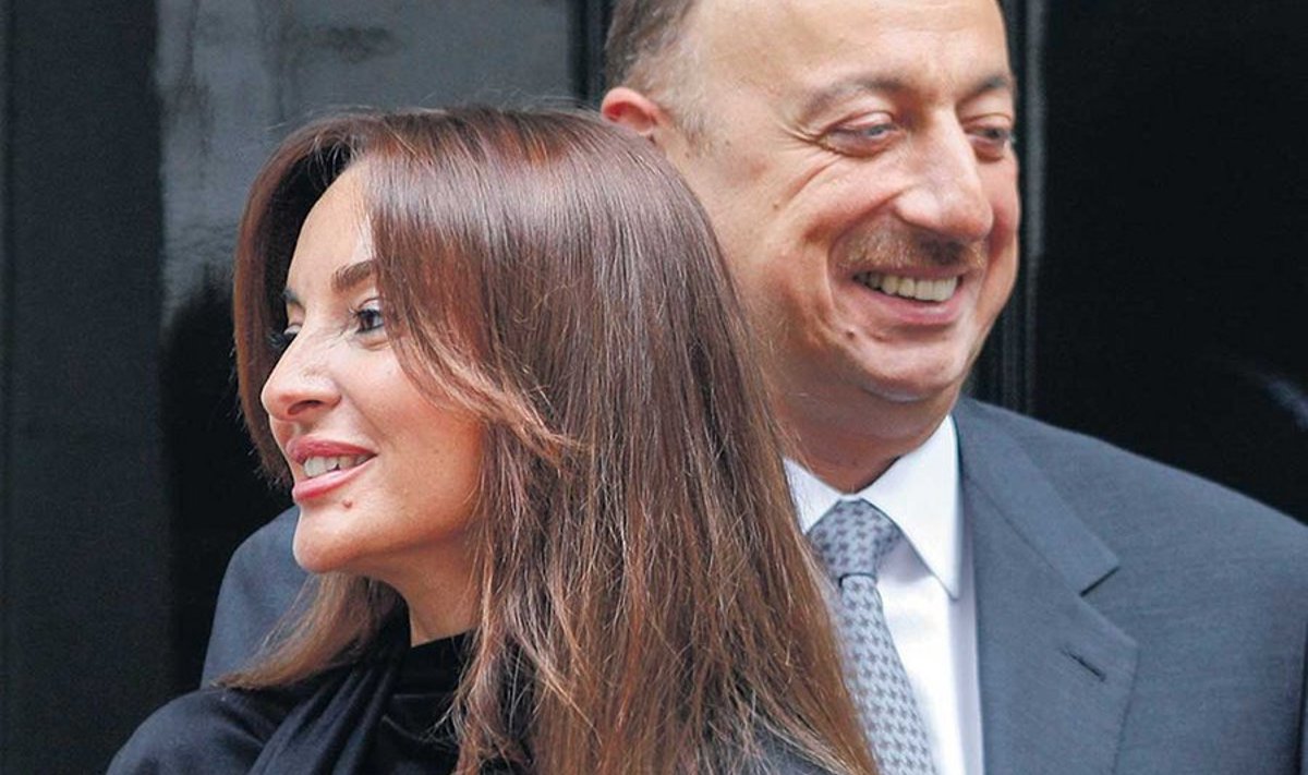 Ilham Alijev ja tema abikaasa Mehriban, kes esitati n-ö eksikombel isegi presidendikandidaadiks.