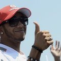 VIDEO: Lewis Hamilton alustab Abu Dhabi etappi parimalt stardikohalt