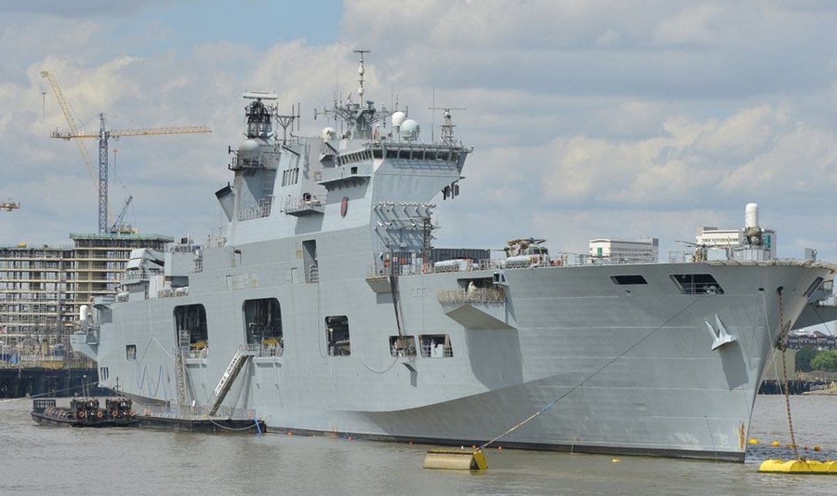 Briti kuningliku mereväe suurim sõjalaev