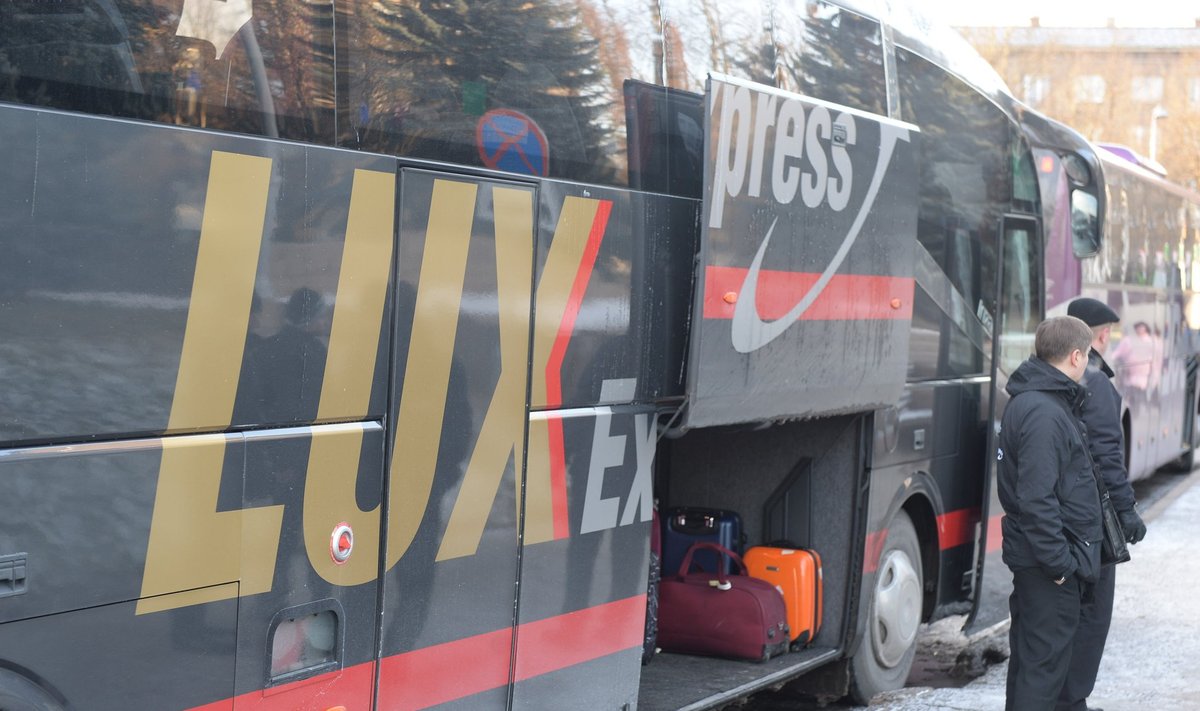 Lux Ekspress, bussid Narvas, 03.01.2017