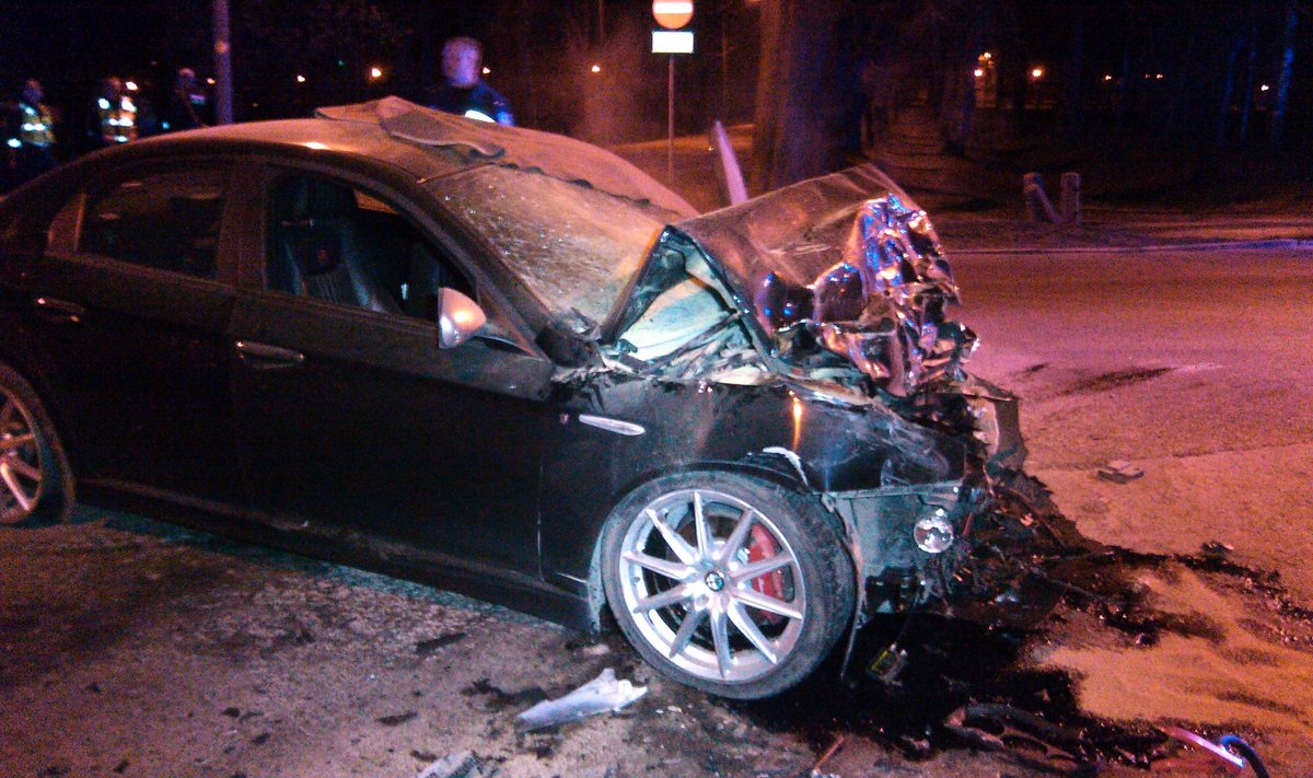 Tartus 8. mail toimunud liiklusõnnetus. milles hukkus sõiduki juht.