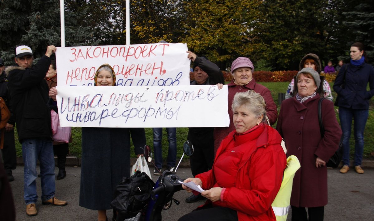 Töövõimetuse reformi vastane protest Narvas