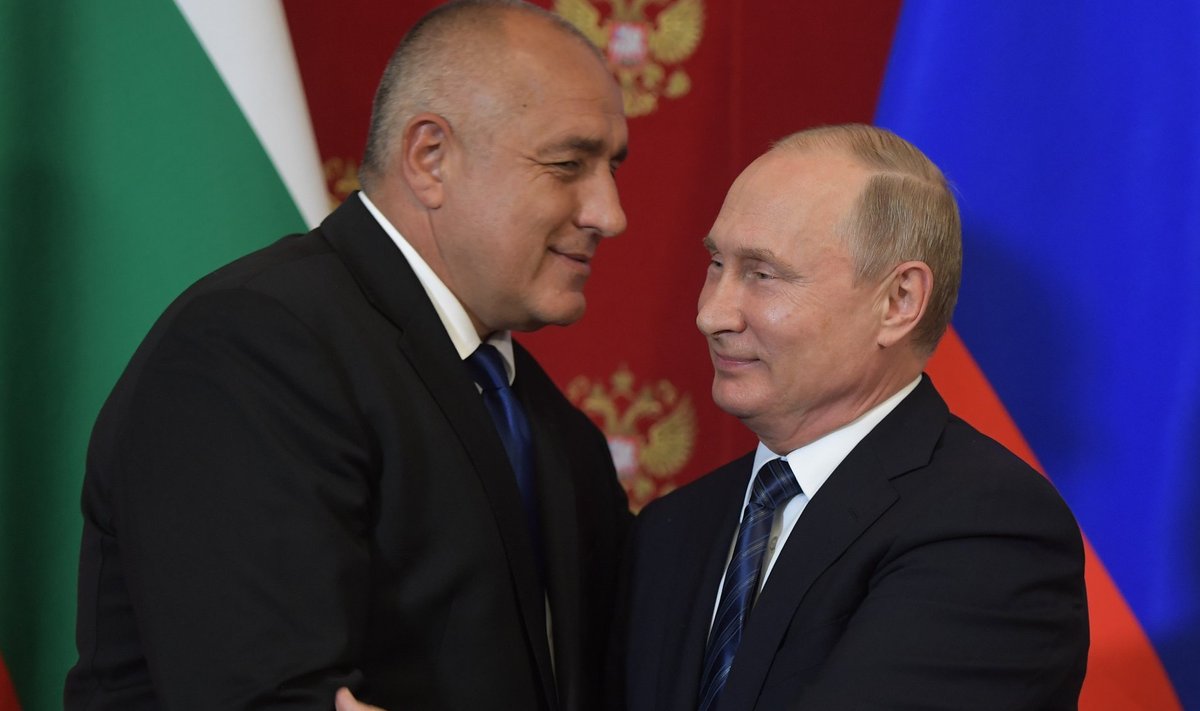 Bojko Borisov (vasakul) naljatas kohtumisel, et on Putinile väiksema venna eest.