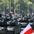 Poola valitsus rakendab tankid ja migrandihirmu valimisvankri ette