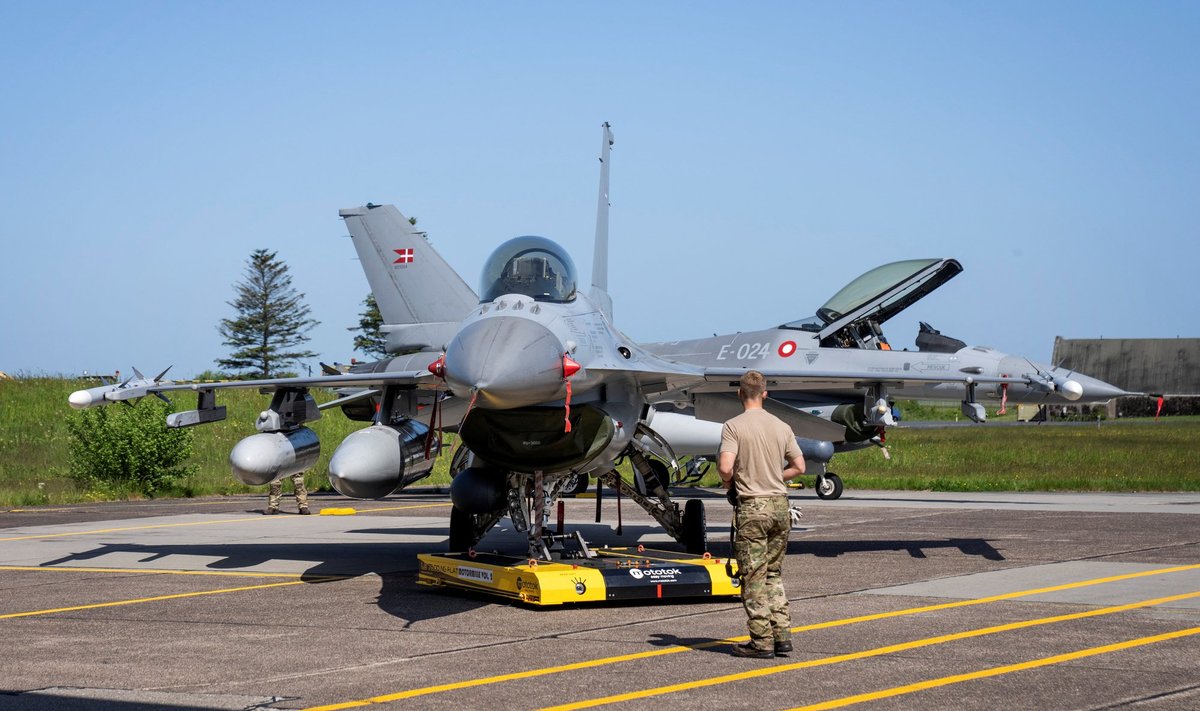 Taani F-16 hävitaja