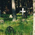 Kivikalmest tuhasõrmuseni: Eesti matmiskommetel on värvikas ajalugu