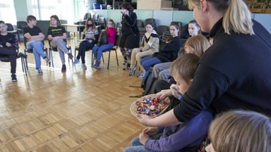 Одно место в Школе свободы для украинских детей обойдется государству в 506 евро в месяц