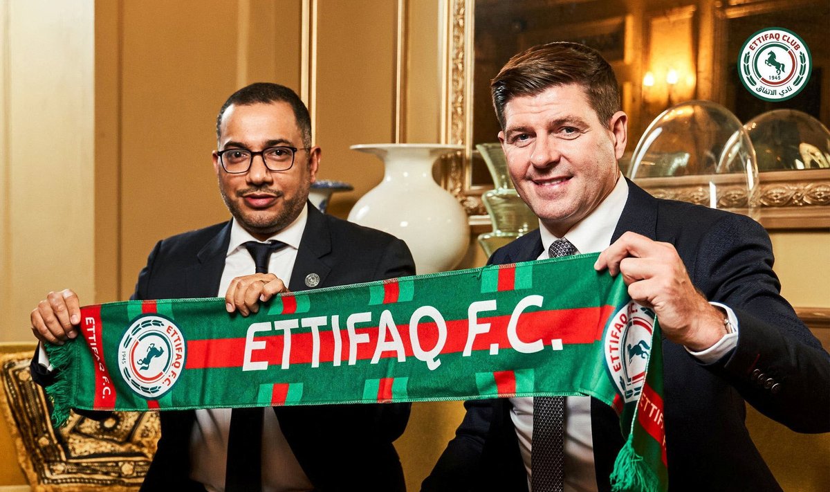Steven Gerrardist sai hiljuti Al-Ettifaqi peatreener.