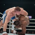 ВИДЕО: В поединке за титул чемпиона М-1 Смолдарев сразится с российским бойцом