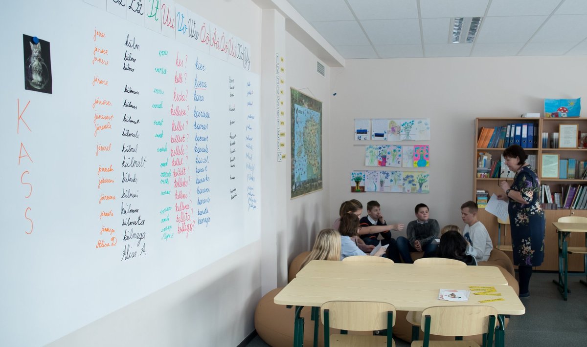 Обучение эстонскому языку в столичной школе.