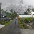 VIDEO | Indoneesia Jaava saarel pagevad inimesed vulkaanilise tuhasamba eest