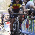 VIDEO: Flandria klassiku võitis Gilbert, suursoosikud Sagan ja Van Avermaet korraga kukkusid