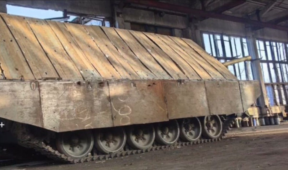 Kilpkonntankiks muudetud T-72