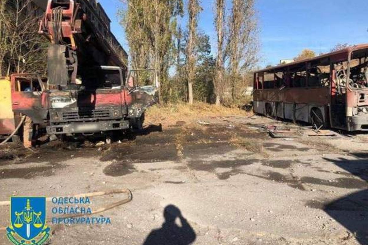 ВОЕННЫЙ ДНЕВНИК (614-й день) | По подозрению в убийстве девяти человек в  Волновахе задержаны двое российских военнослужащих - Delfi RUS