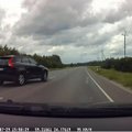 VIDEO | Napp pääsemine! Maanteel sõitnud juhti lahutas maasturiga kokku põrkamisest vaid õhkõrn piir