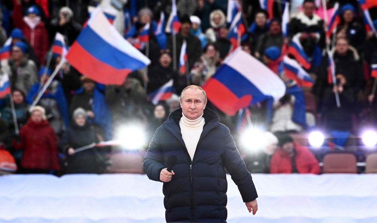 PROPAGANDAPIDU: Korra Putin juba käis staadionil rahvamassidele rääkimas. Siis vallutati Mariupol. Mida on tal aga seekord öelda?