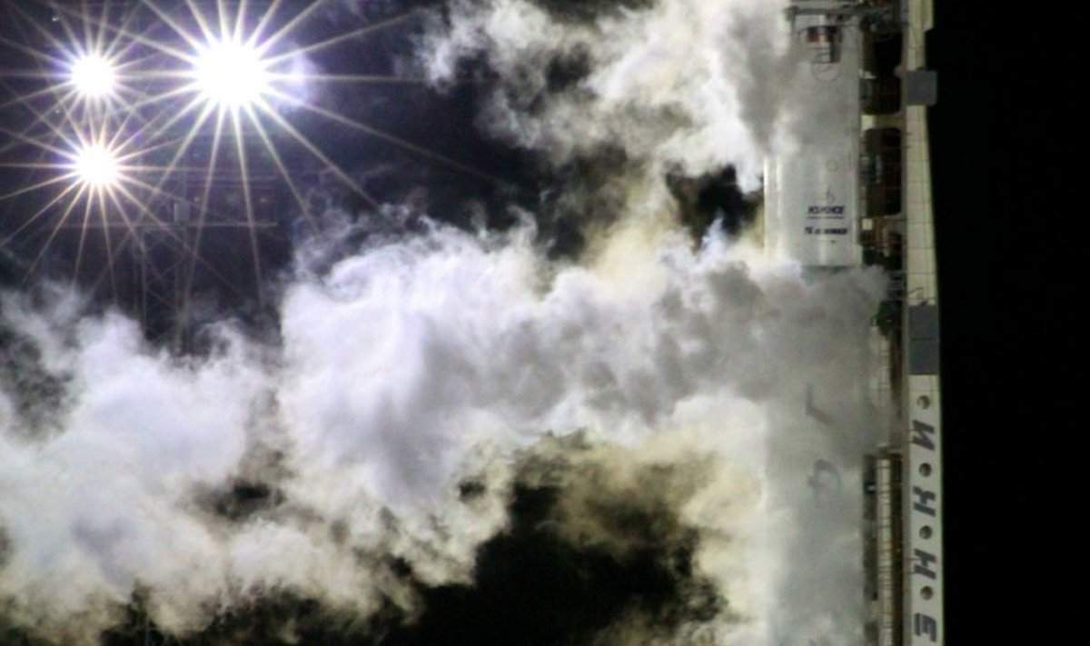 Rakett Zenit-2sB Vnee Marsi-kosmoselaeva Phobos-Grunt startimas. Foto STR, AFP