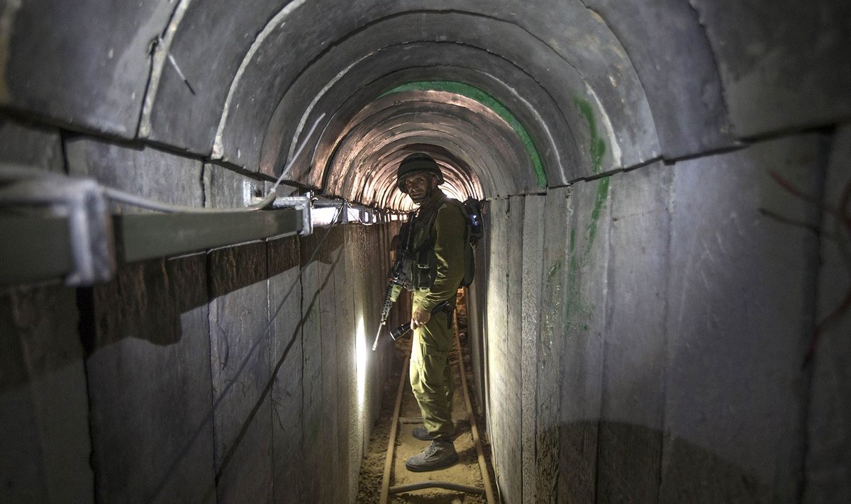 Hamasi liidrid ise on hoobelnud, et Gaza-alused tunnelid on kokku 500 km pikkused. Kui see peab paika, siis on nende kogupikkus suurem kui Moskva metrool.