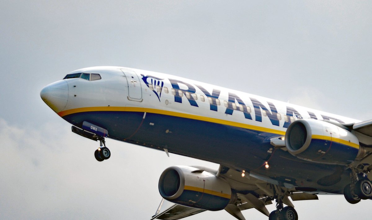 Ryanair teenis aastaga 1,43 miljardit eurot kasumit.