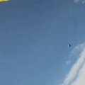 UNIKAALNE VIDEO: Langevarjur oleks meteoriiditükiga napilt pihta saanud