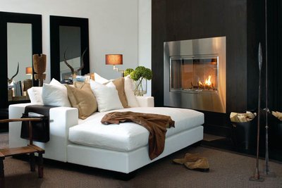 Slettvolli elutuba ühendab mugavuse ja luksuse