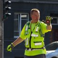 DELFI FOTOD JA VIDEO: Tallinna aktiivseim liiklusreguleerija takistab ummikute tekkimist