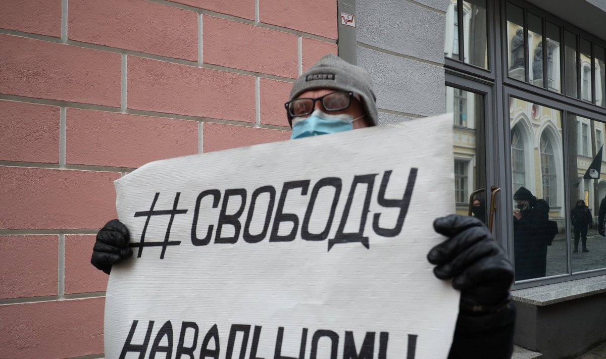 Aleksei Navalnõi toetusmeeleavaldus Vene saatkonna juures