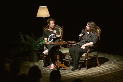 Oliver Berg vestluses Diana Leesaluga