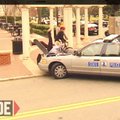 VIDEO: Nali või mitte? Politseinik ajas rulataja alla