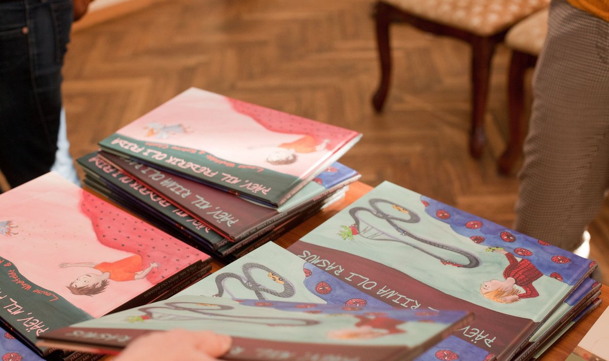 Lätis mullu skandaali põhjustanud lasteaialastele mõeldud soolise võrdõiguslikkuse raamatu esitlus Õpetajate majas