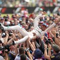 VIDEO: Hamilton võitis Briti GP kolmandat aastat järjest, Rosberg sai karistada ja oli sunnitud loovutama teise koha