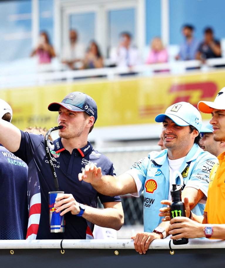 Vasakult: Max Verstappen, Carlos Sainz ja Lando Norris. Tänavuse aasta kolm senist etapivõitjat.