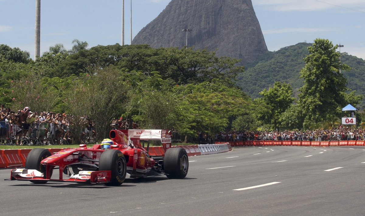 Felipe Massa 2013. aastal Rio de Janeiros demosõidul.