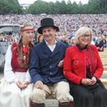 FOTOD | Staaride paraad laulupeol! Vaata, kes kodumaistest kuulsustest eestlaste suurimat rahvapidu väisavad
