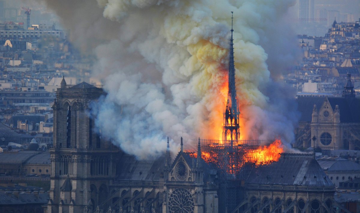 Notre-Dame’i põlengu põhjused on endiselt teadmata. Kindlaks on suudetud küll teha see, et põleng algas pööningult.