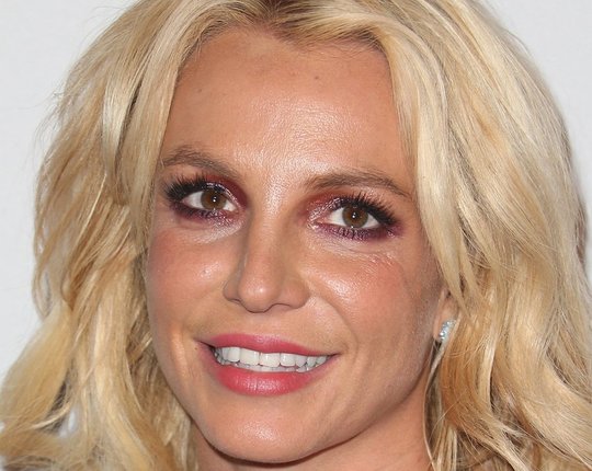 Jumalauta! Britney Spears murdis jala, aga keeldub arstiabist