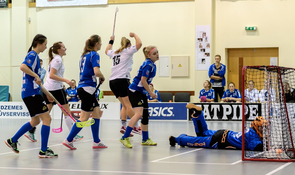 Saalihoki naiskonna mäng Läti liigas
