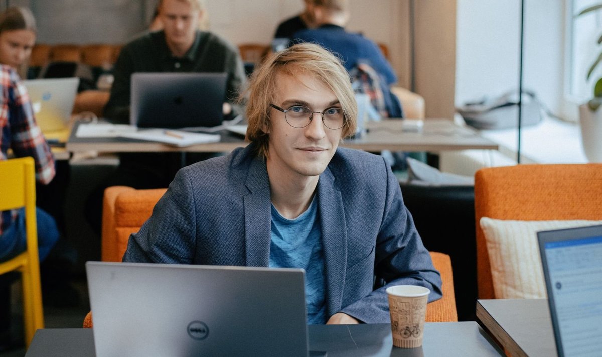 HALVA HIRMUS TAKISTATAKSE HEAD: Loo autor Karl-Sander Erss leiab, et AI kasutamist puudutava seadusega kiirustades tõmbab EL kriipsu peale ka AI-innovatsioonile.
