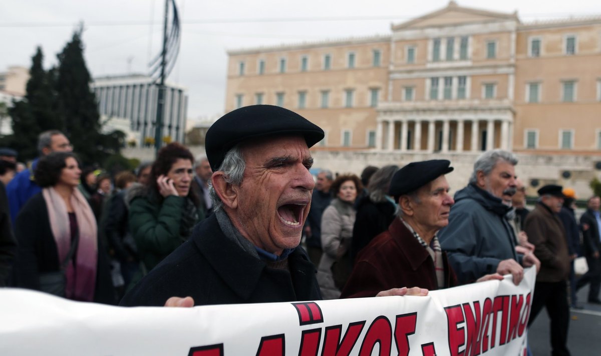 Марш демонстрантов в Афинах. 27 ноября 2014 года.
