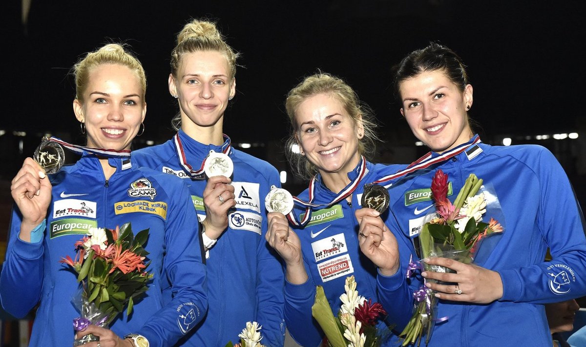 Erika Kirpu, Katrina Lehis, Kristina Kuusk ja Julia Beljajeva Havanna MK-etapi hõbemedalitega.